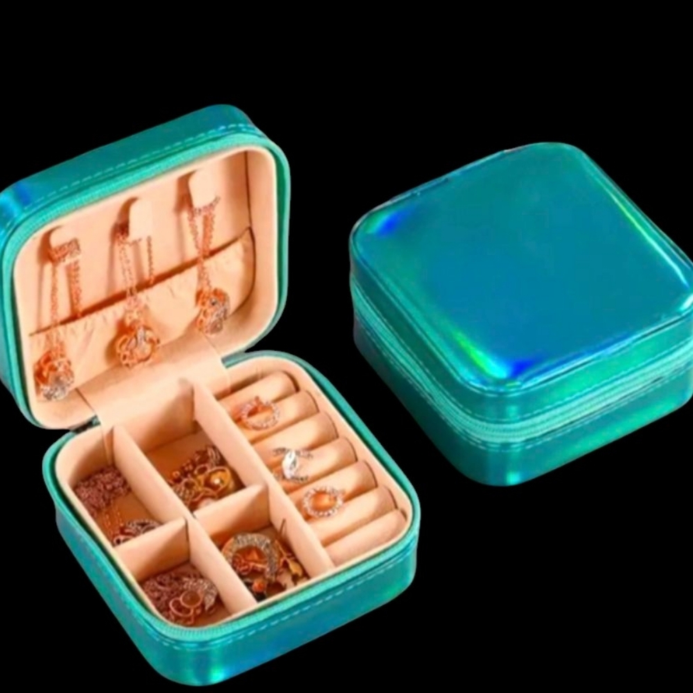 Travel Jewelry Box, Bright Teal, NEW!